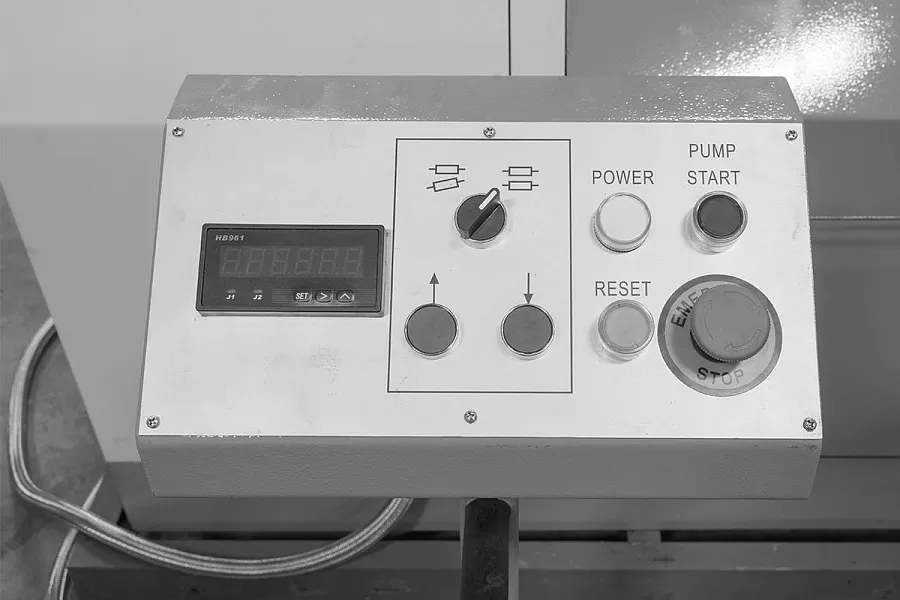 Станок вальцовочный гидравлический Stalex HSR-1300x6.5